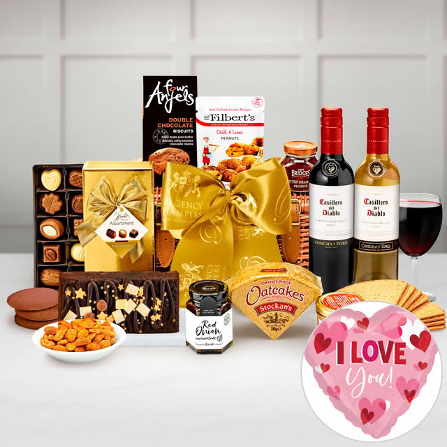 Regency Hampers Anniversary & Wedding Westminster Gift Hamper with Casillero Del Diablo Cabernet Sauvignon in a Handmade 12" Willow Picnic Hamper