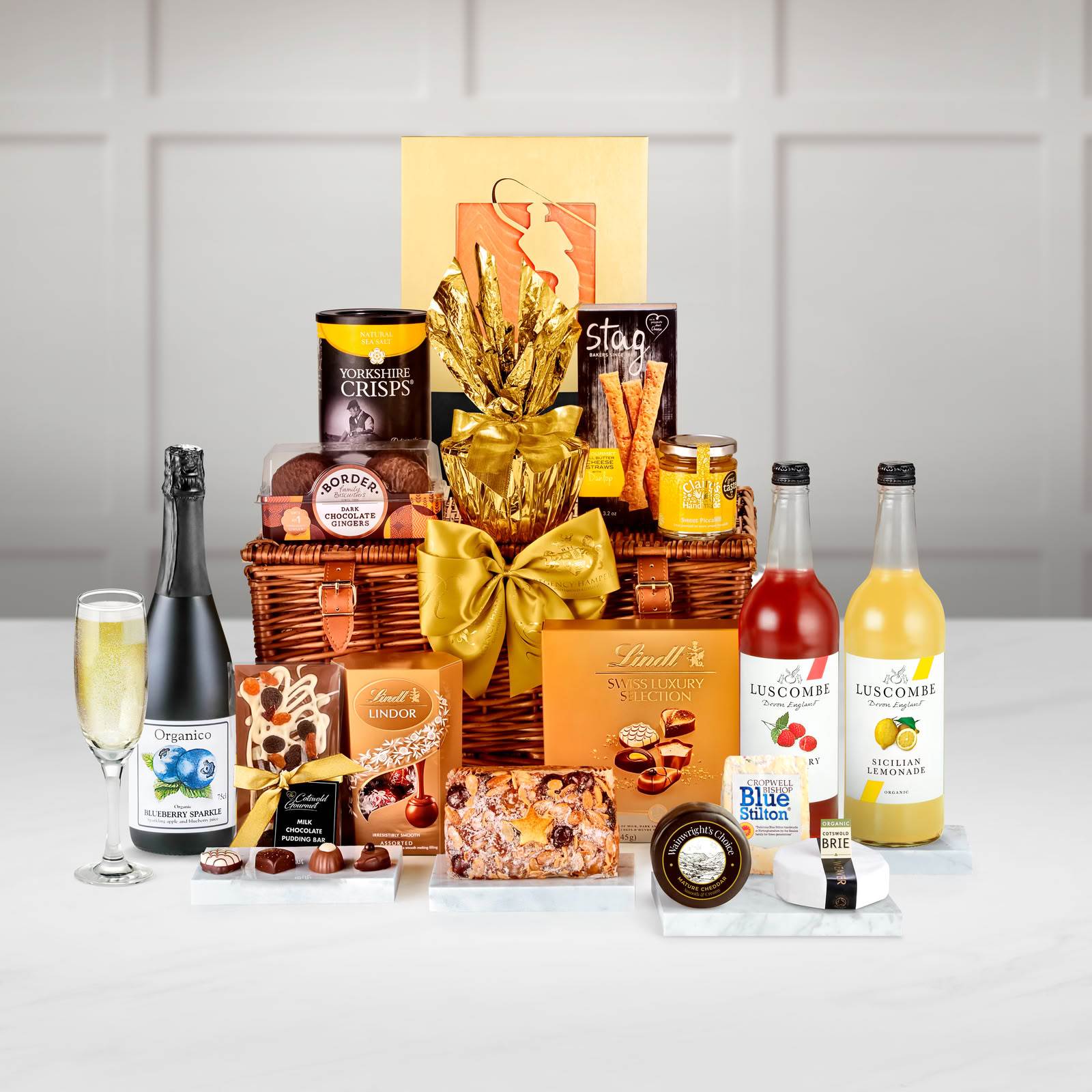 Mayfair Gift Hamper in a Handmade Willow Picnic Hamper