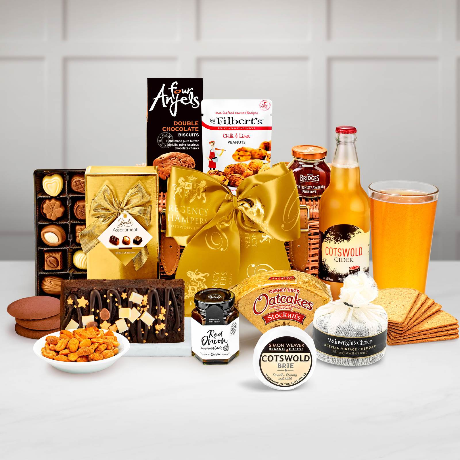 Regency Hampers Wellington Gift Hamper with Cotswold Cider, Black Waxed Farmhouse Cheddar in Muslin in a Handmade 12" Willow Picnic Hamper