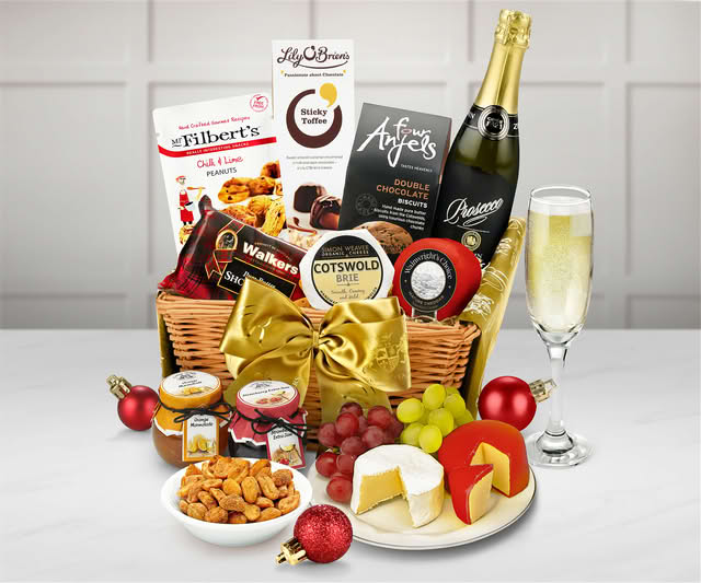 Luxury Christmas Hamper - Sparkling Prosecco, Cheese, Biscuits, Shortbread, Preserves & Festive Snacks