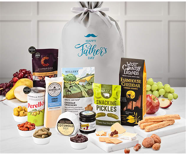 Father's Day Cotswold Cheese & Snacking Gift