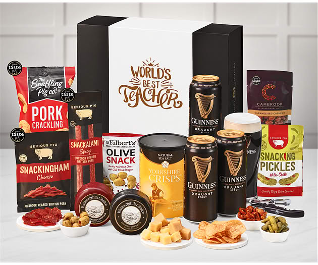 Great Teacher Cheese & Pub Snacks Box with Guinness