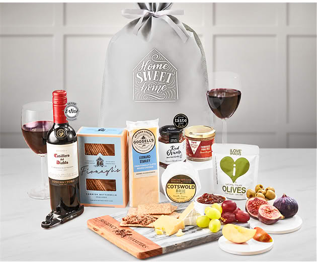 New Home Essential Wine, Cheese & Pâte´ Gift with Red Wine