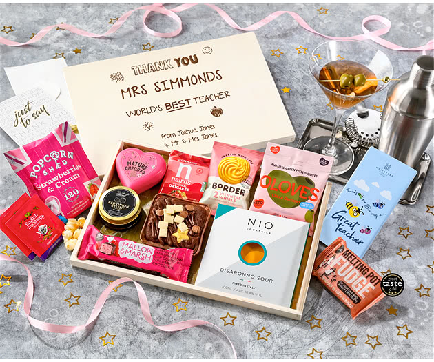Great Teacher Pink Cocktail & Cheese Letterbox Hamper With Disaronno Sour