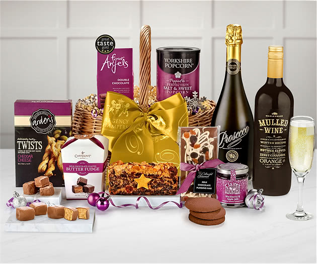Christmas Wonderland Gift Basket With Sparkling Prosecco & Mulled Wine