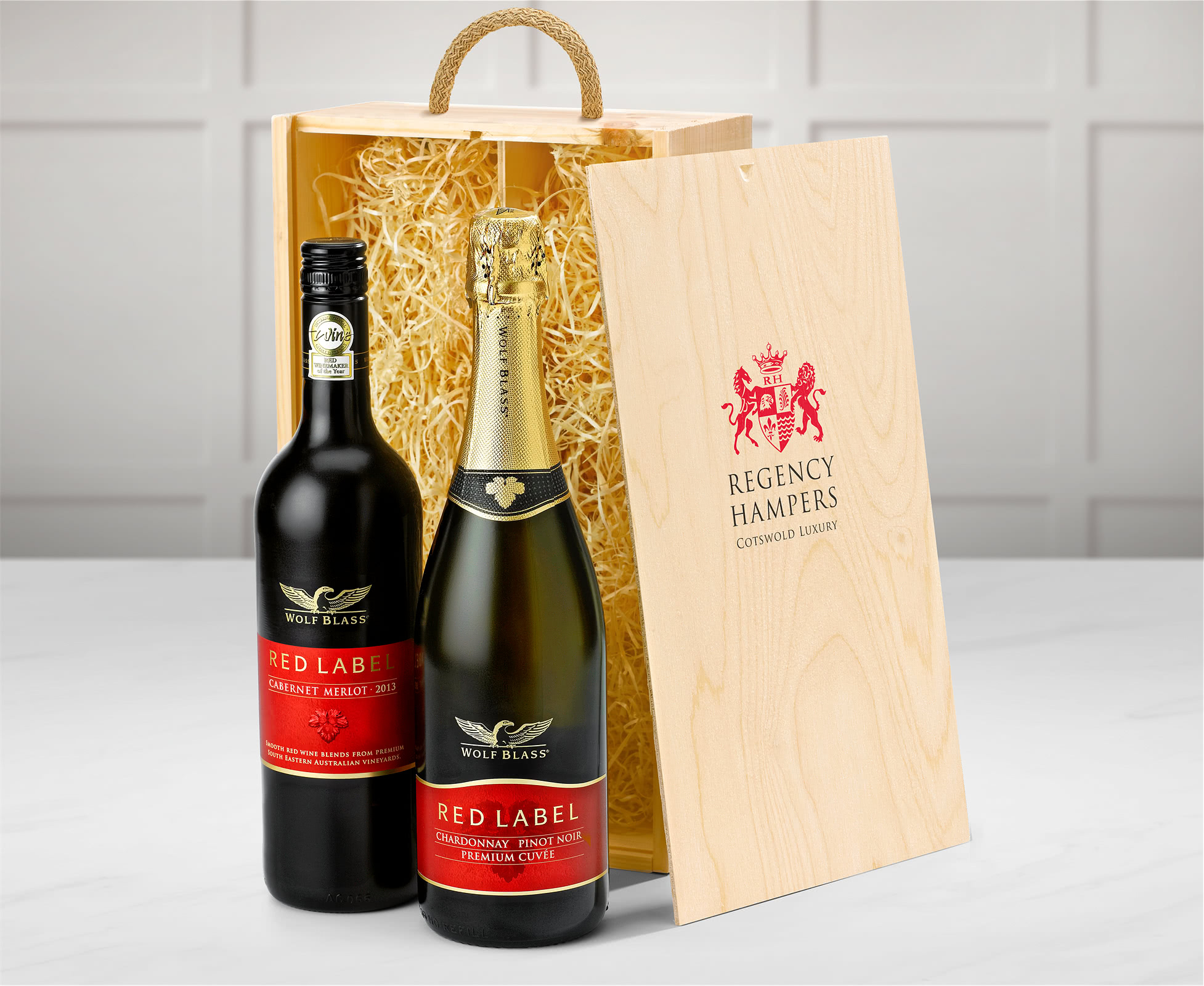 Wolf Blass Red & Sparkling Wine Gift Box With Yellow Label Sparkling Brut in a Two Bottle Box